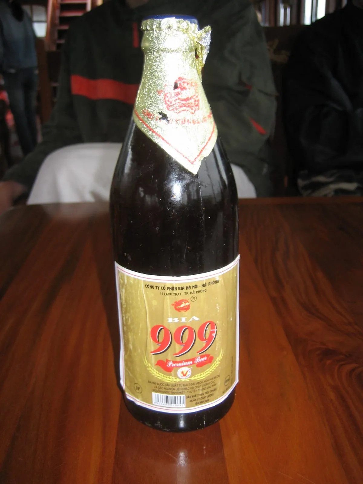 999