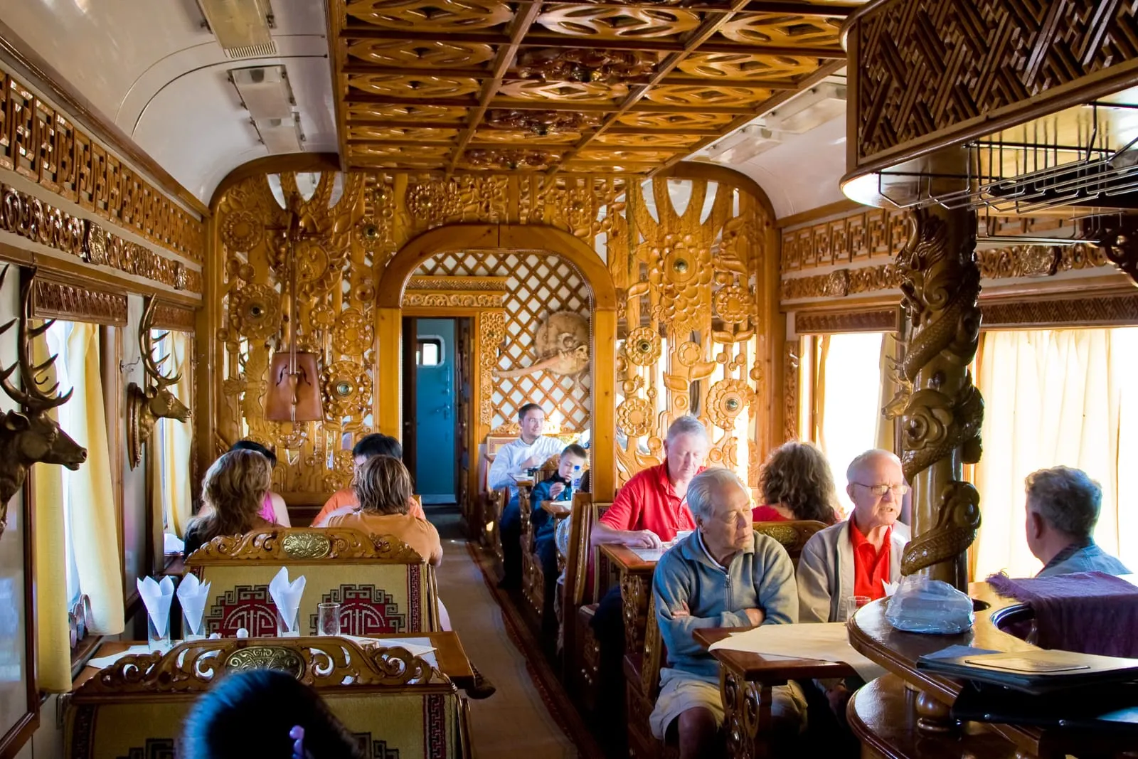 Trans-Mongolian dining car