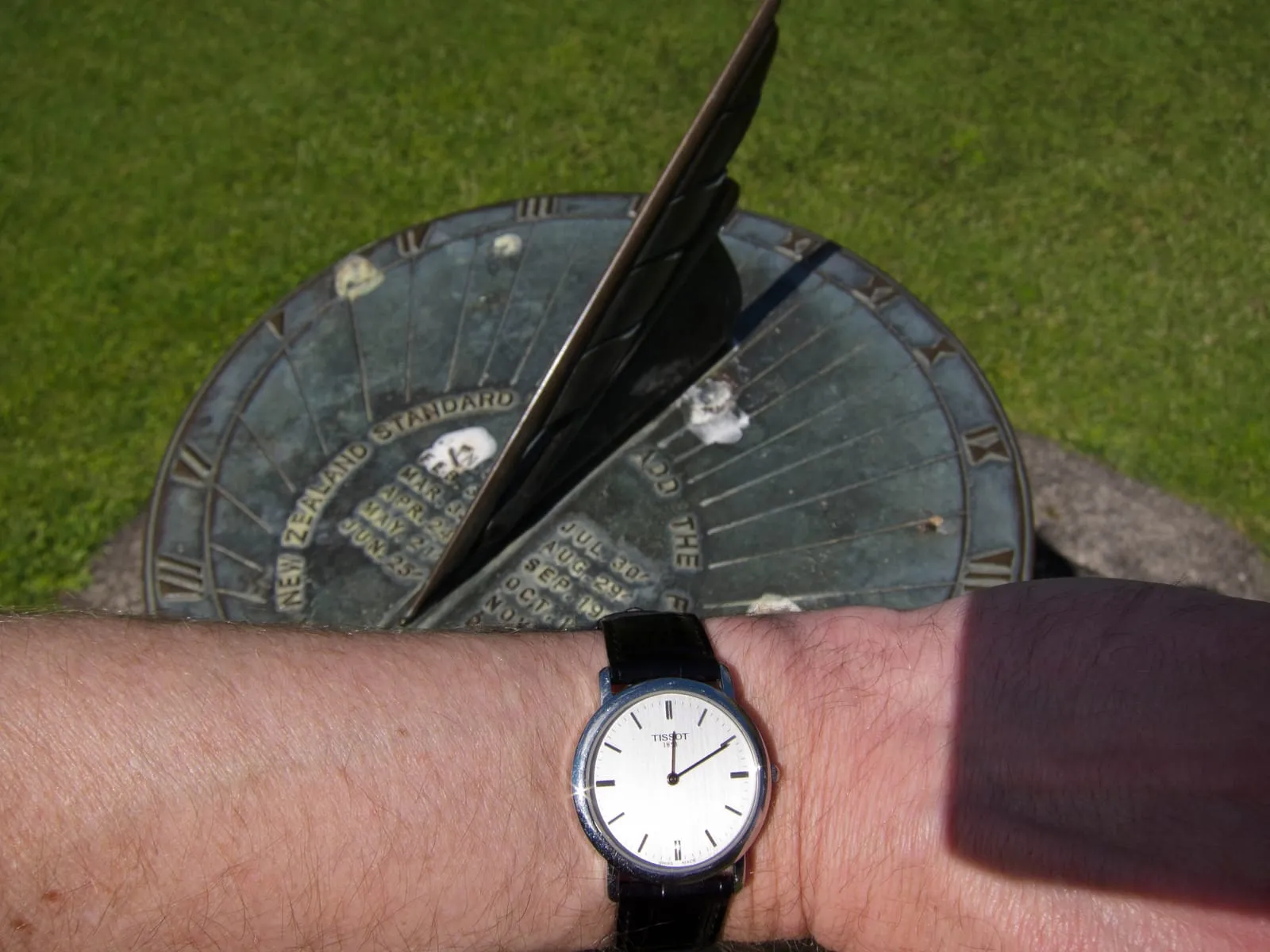 Sundial at Treaty of Waitangi site